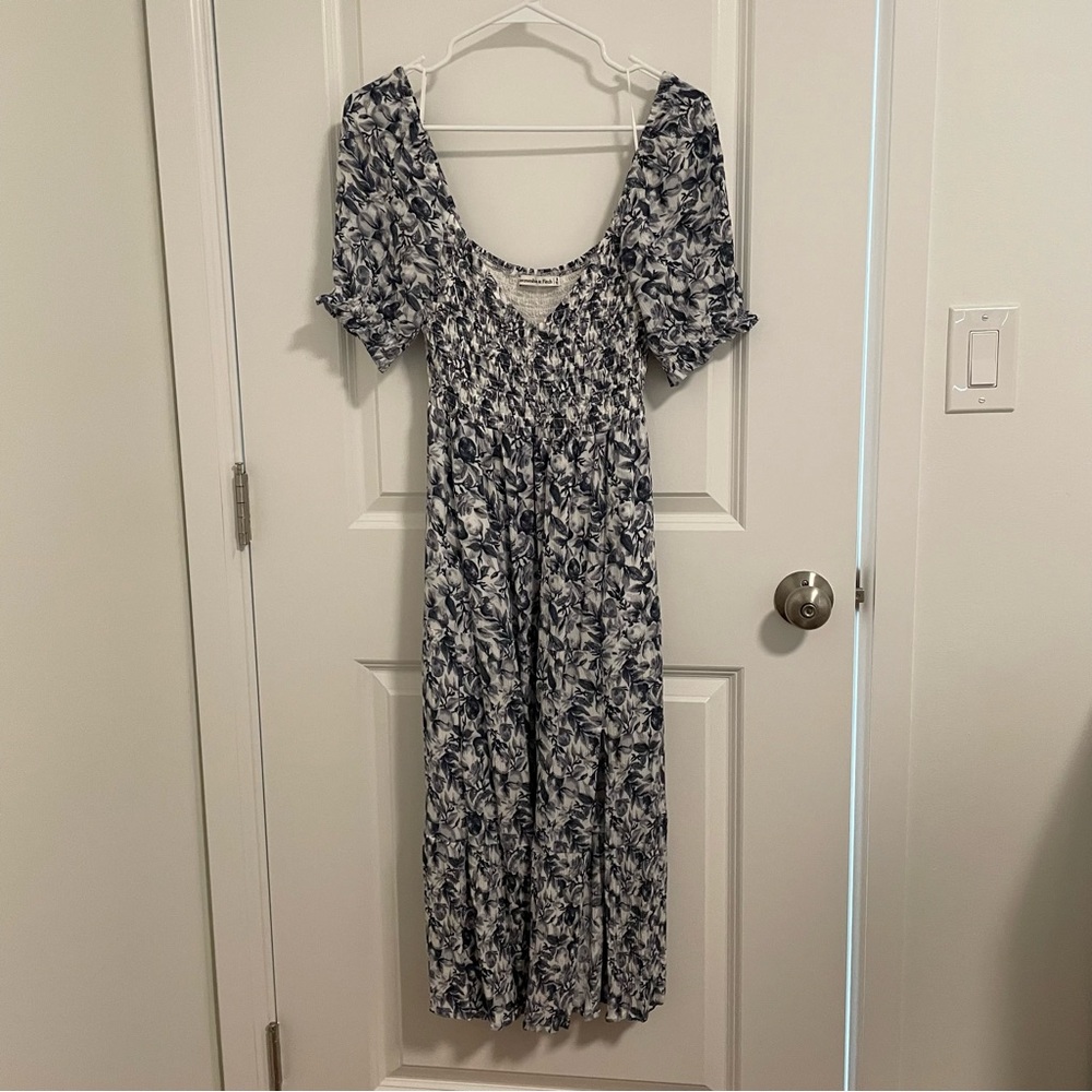 Abercrombie Floral Blue and White Midi Dress